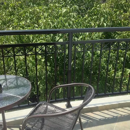 Ta Spitakia Tis Theodosias Apartament
